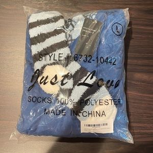 Brand New: Fleece Sleep Set 3 piece (L)